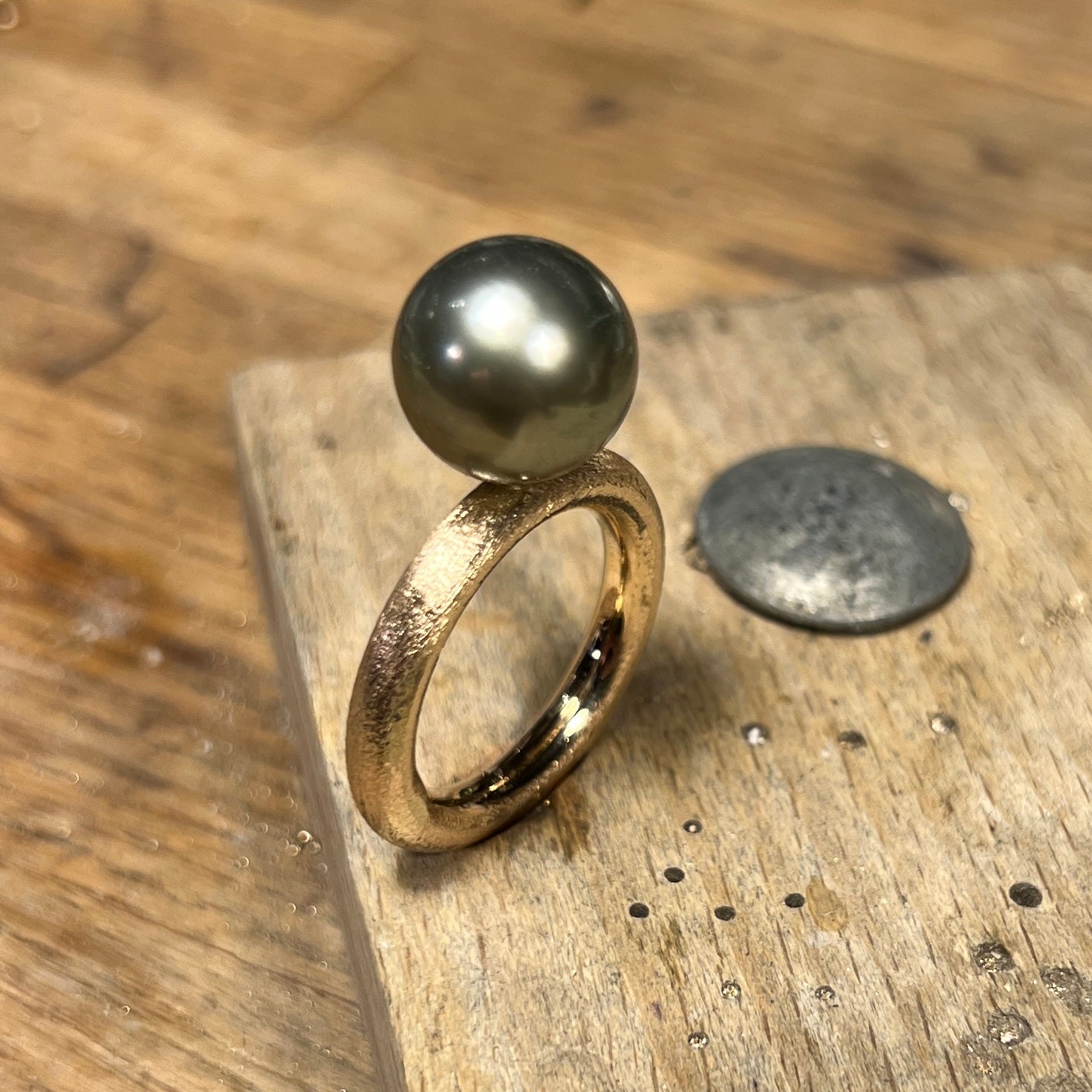 RING R4206