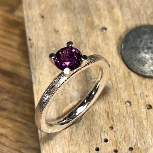 RING R1182