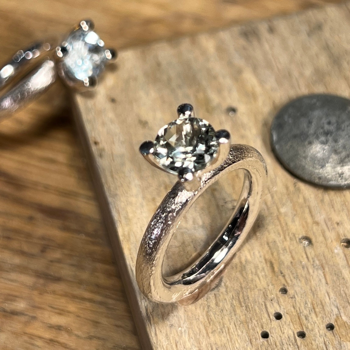 RING R1180