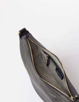 Leo - Black Soft Grain Leather