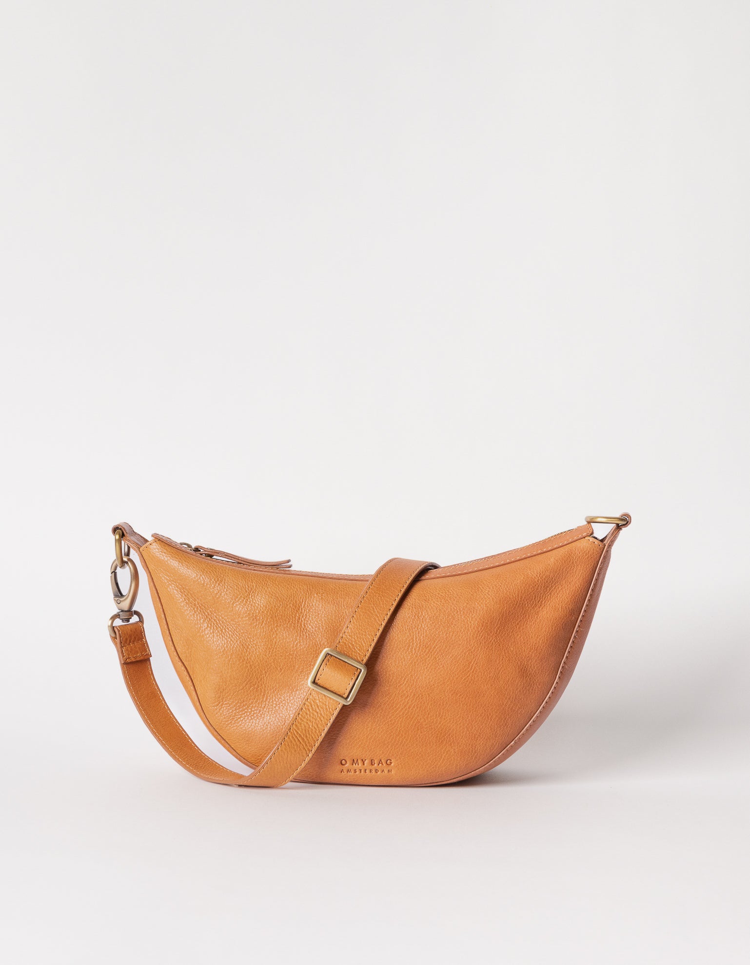 Leo - Wild Oak Soft Grain Leather