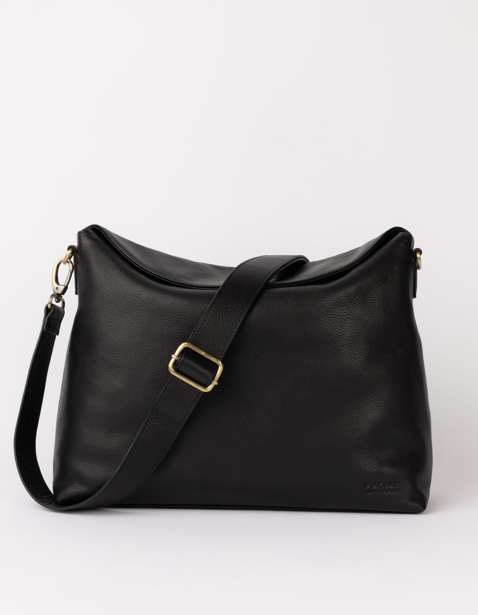 Sienna - Black Soft Grain