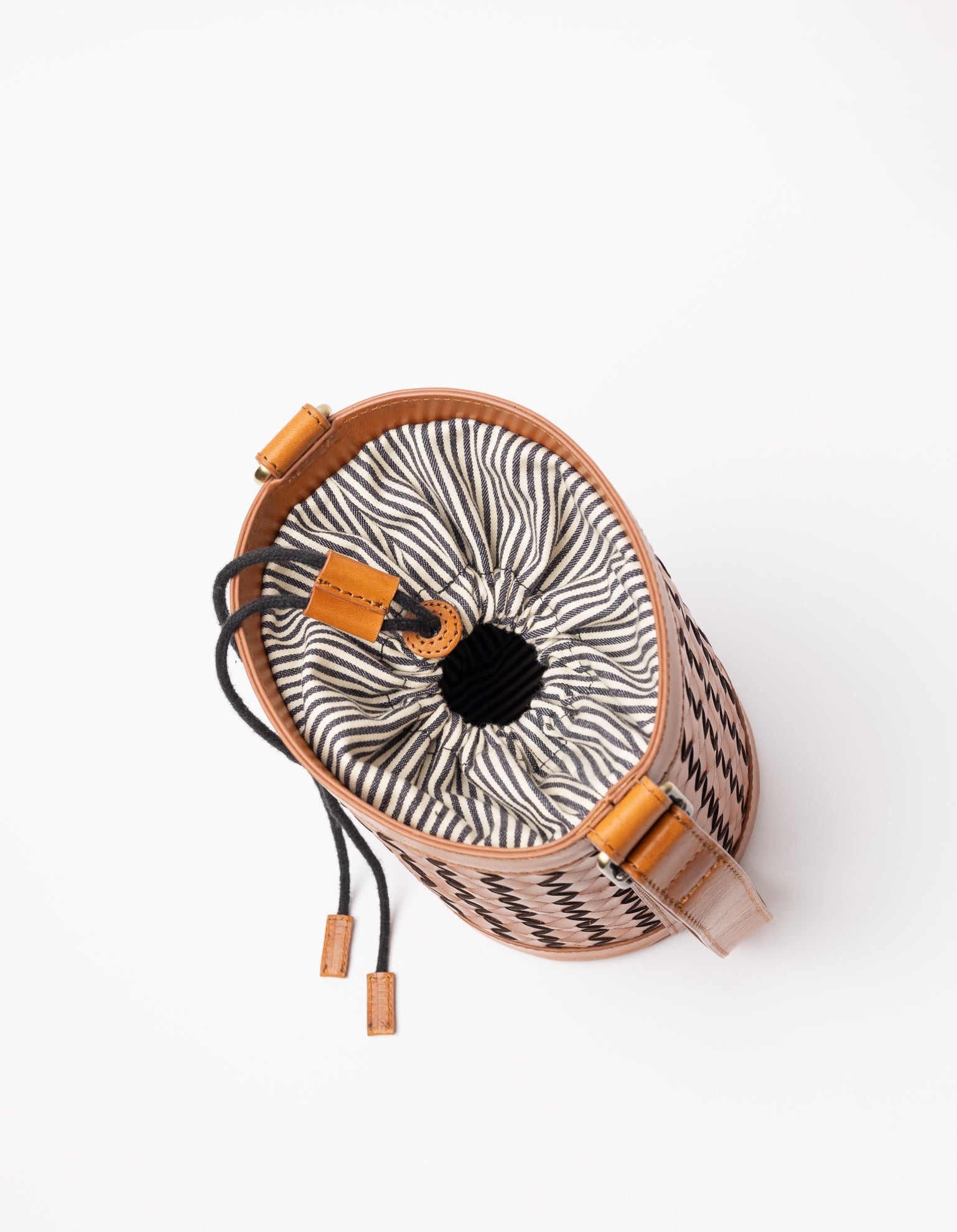 Zola - Cognac Classic Woven Leather