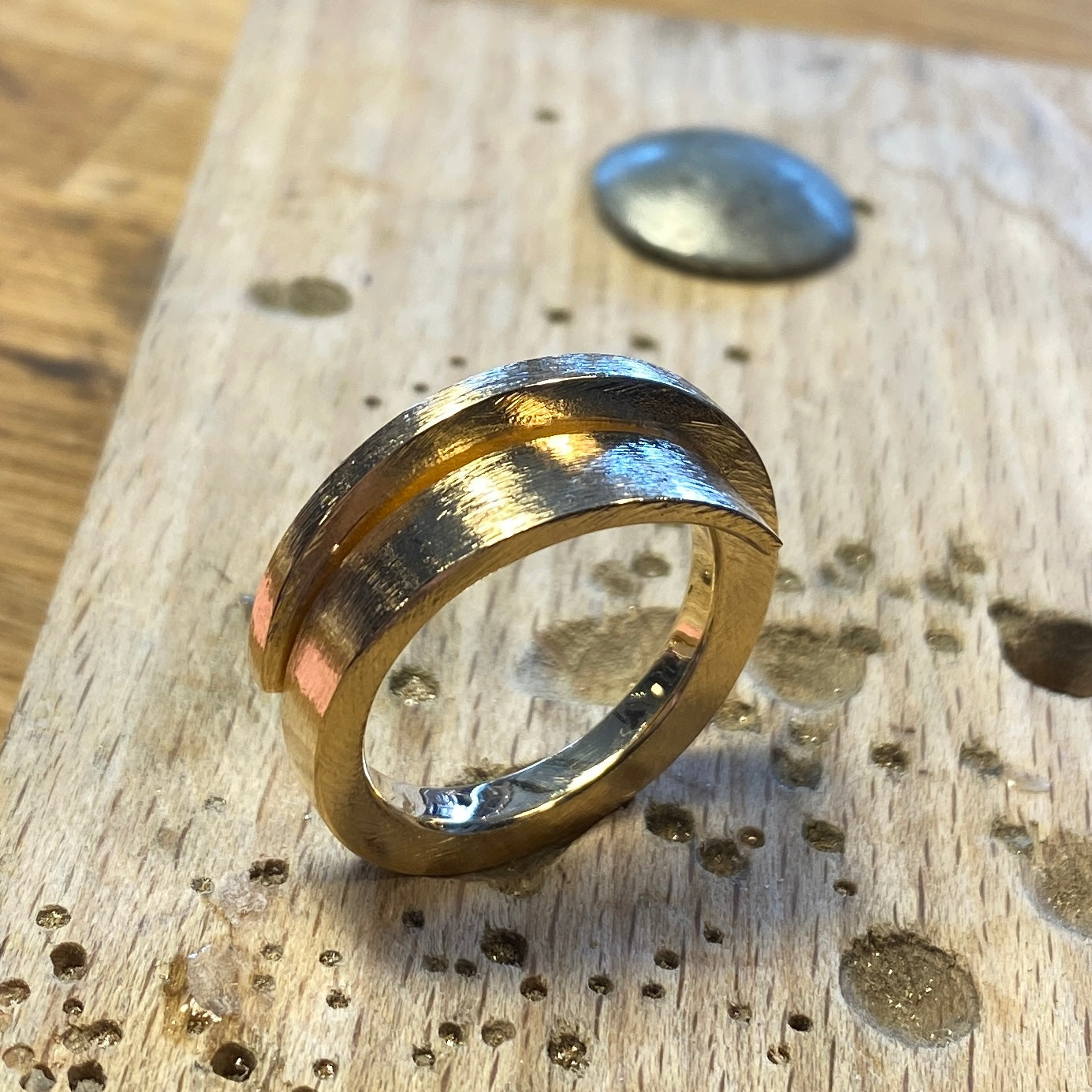 RING R4157