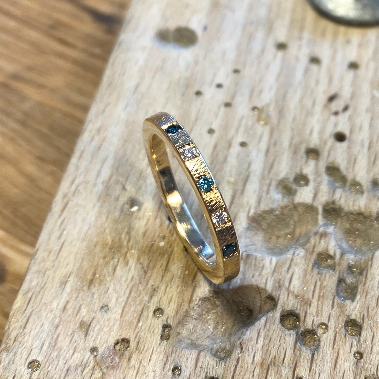 RING R4152