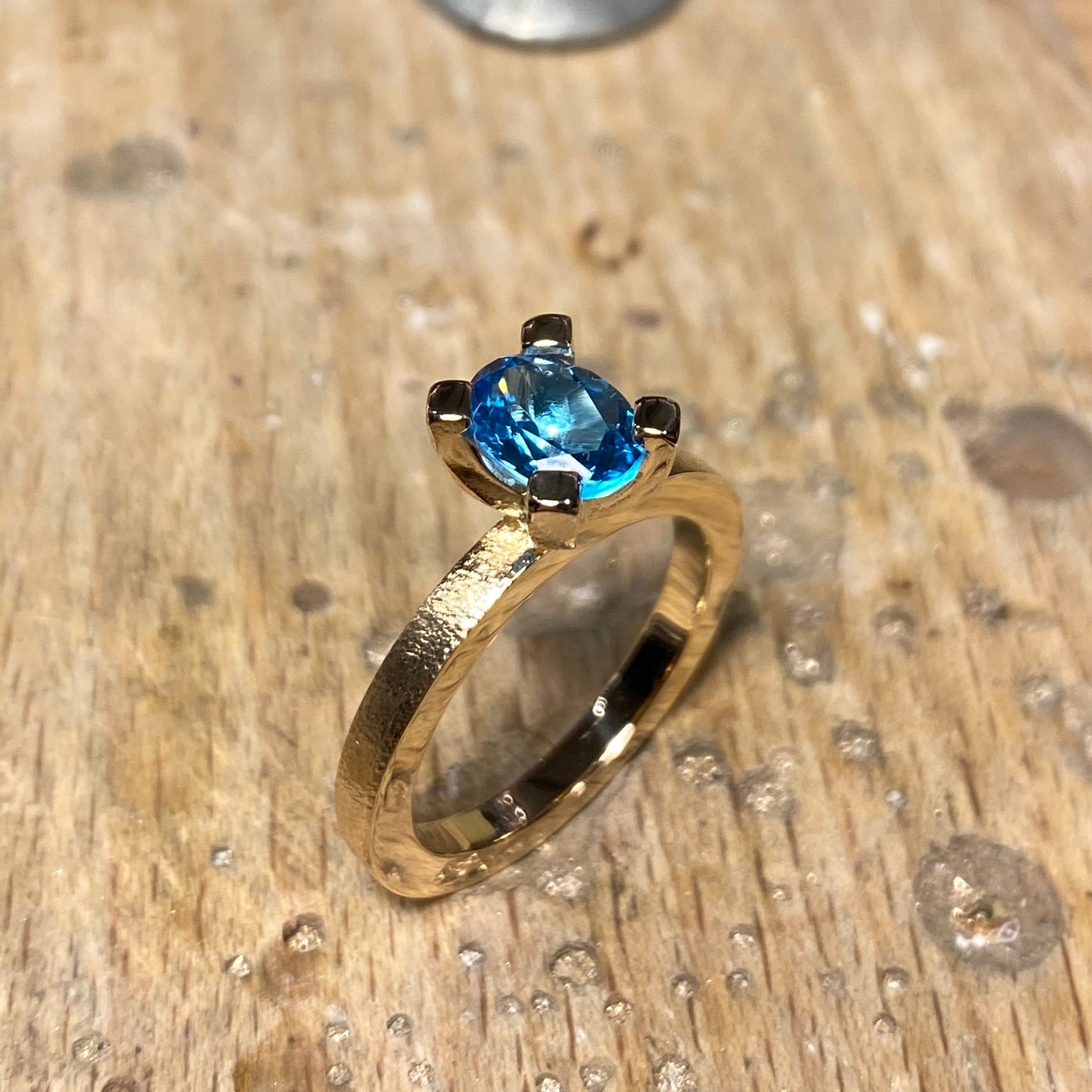 RING R4272