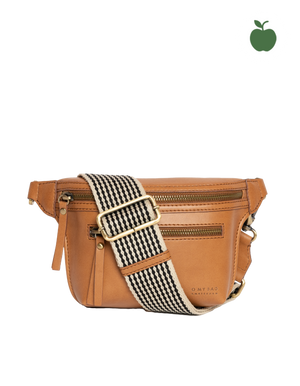 Beck's Bumbag - Cognac Apple Leather